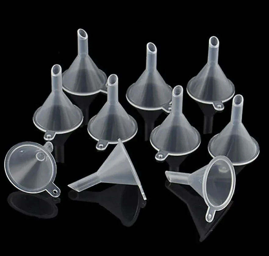 Plastový trychtýř - nalévací 31mm/6mm